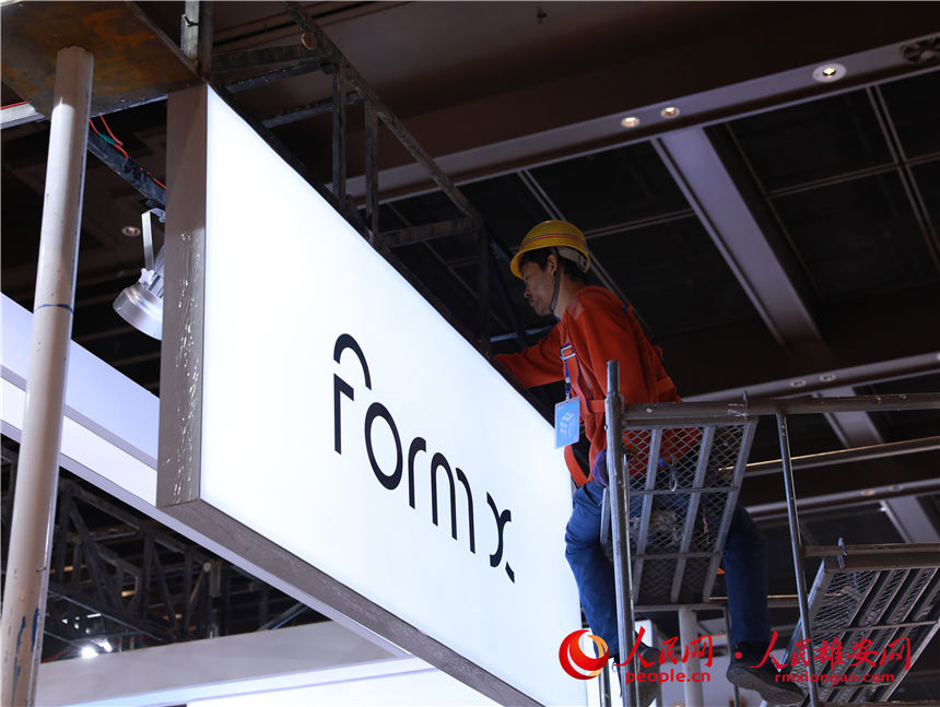 �D����Čúӱ���(gu��)�H���I(y��)�O(sh��)Ӌ(j��)�ܻI��F(xi��n)��(ch��ng)����չ�����ӽ�β������W(w��ng) ������z