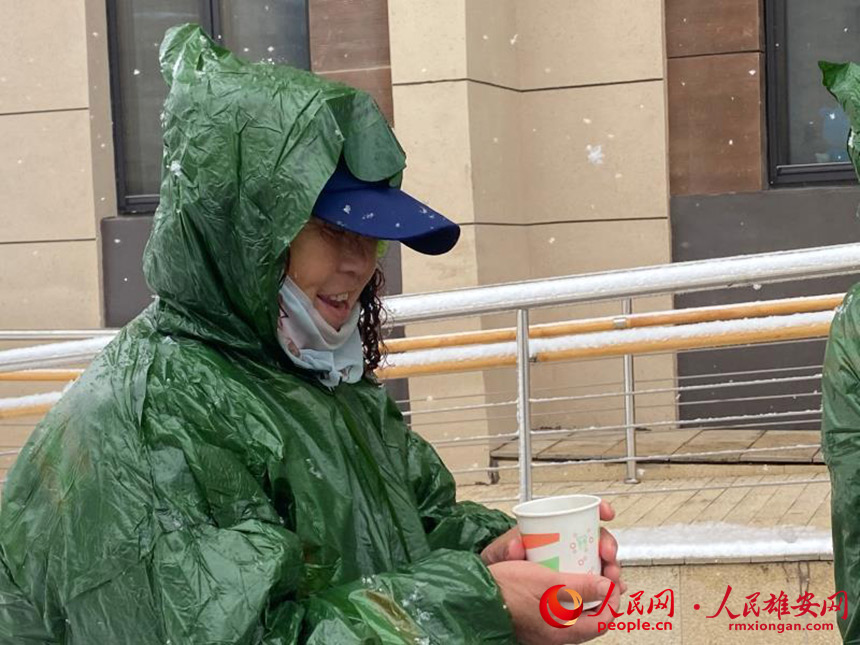 �۰����F���B���O��˾�������eѩ�ĭh�l�����́�������ů����ů�ġ��۰����F���B���O��˾���D