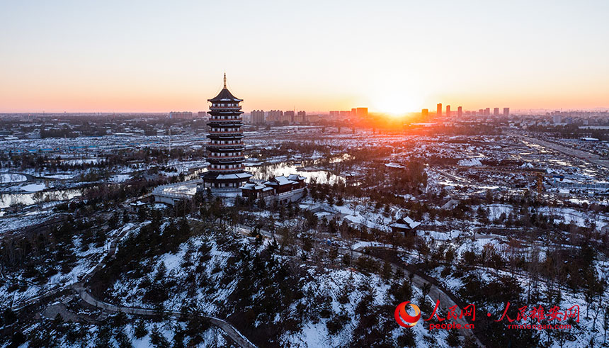 ����ѩ���ݹ��@������W ������z