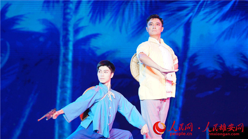 第十三屆中國(guó)藝術(shù)節(jié)閉幕式文藝演出現(xiàn)場(chǎng)。人民網(wǎng) 楊華龍攝