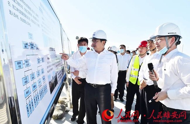 張國華調(diào)研起步區(qū)、啟動(dòng)區(qū)項(xiàng)目建設(shè)。劉向陽攝