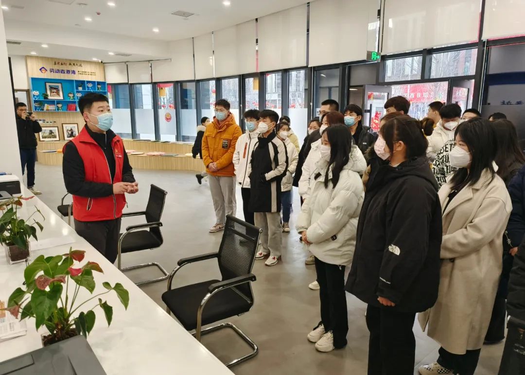 圖為容西片區大學生寒假社會實踐參觀活動現場。河北新聞網記者王青峰 攝