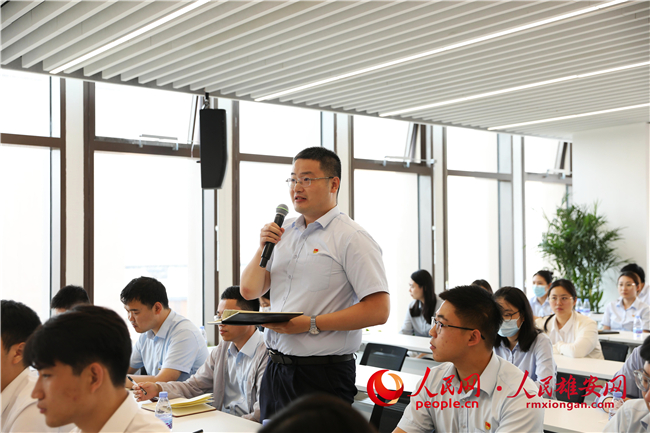 活動現場,學員踴躍發言。人民網記者 李雪晴攝