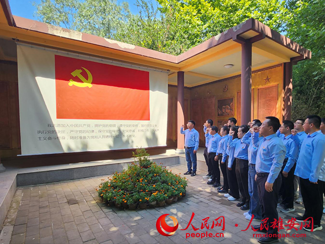 圖為宣誓現場。中建三局容西安置房項目部供圖