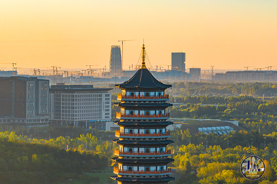 拔節(jié)生長的雄安新區(qū)。吳巖攝