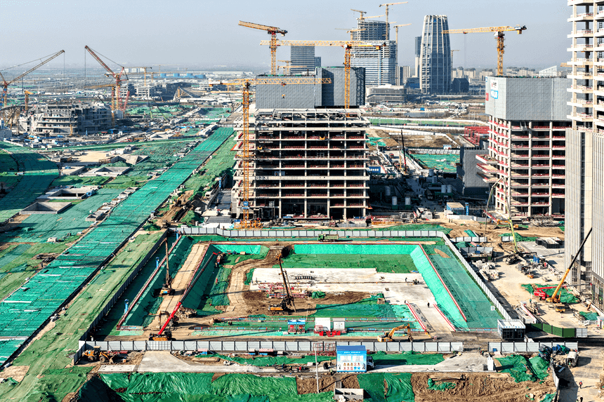 近日拍攝的建行雄安項(xiàng)目建設(shè)現(xiàn)場(chǎng)。胡忠攝